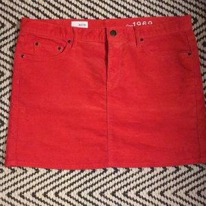 Gap 1969 Red Corduroy Mini Skirt Size 30/ 10
